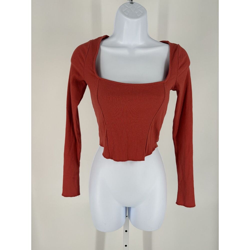 Urban Outfitters Rust Ribbed/Square Neck Long Sleeve Fitted Knit Crop Top